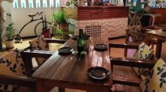 Moki’s Rooftop Restro Bar